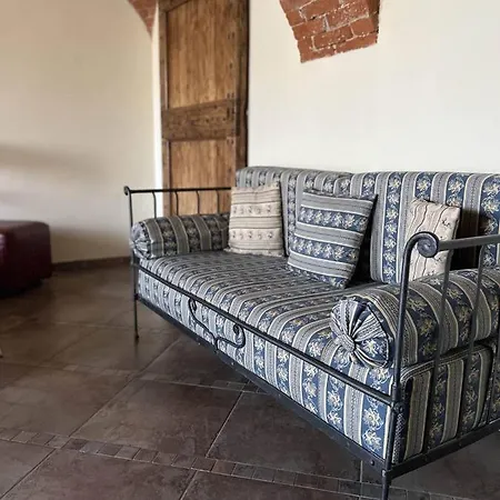 Bed & Breakfast Certe Notti Langhe Salmore