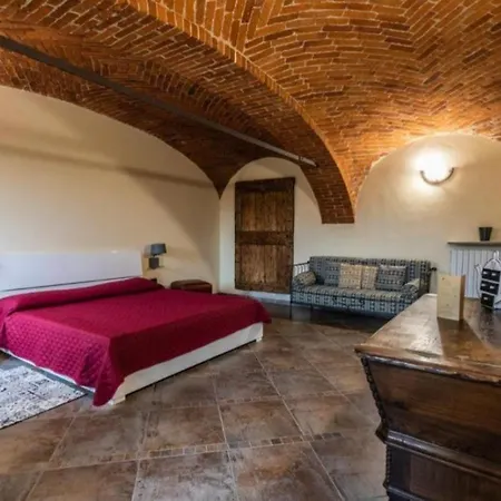 فندق مبيت وإفطار Certe Notti Langhe