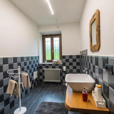 Bed & Breakfast Certe Notti Langhe 3*