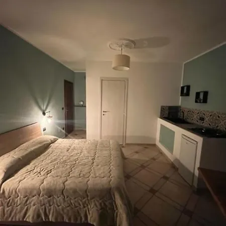 Bed & Breakfast Certe Notti Langhe 3*