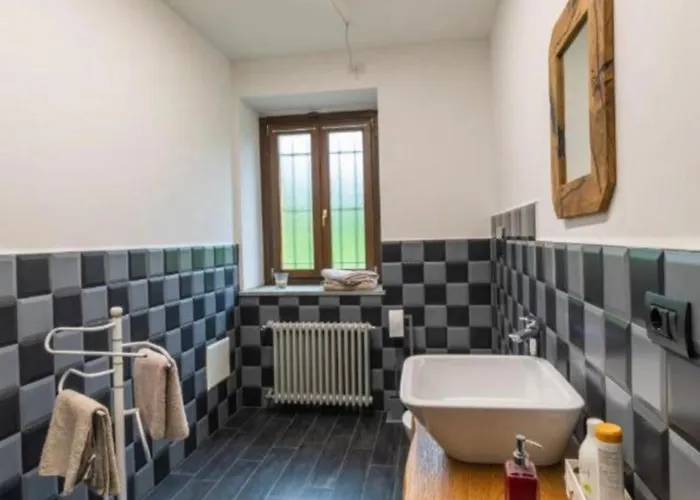 Bed and breakfast Certe Notti Langhe 3*